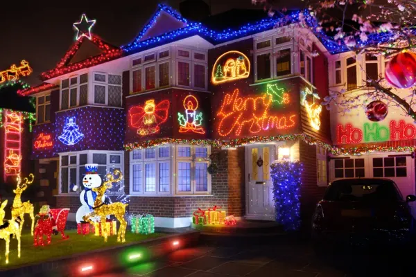 Christmas lights installation services in Milton, GA