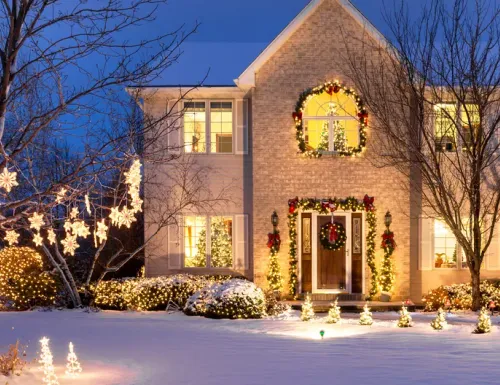 When to Book Christmas Light Installation in Atlanta: The 2026 Timeline